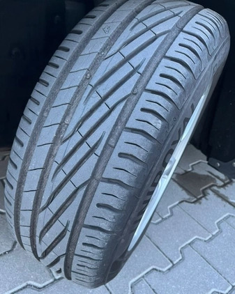 Volvo V60 cena 62900 przebieg: 133500, rok produkcji 2016 z Szprotawa małe 121